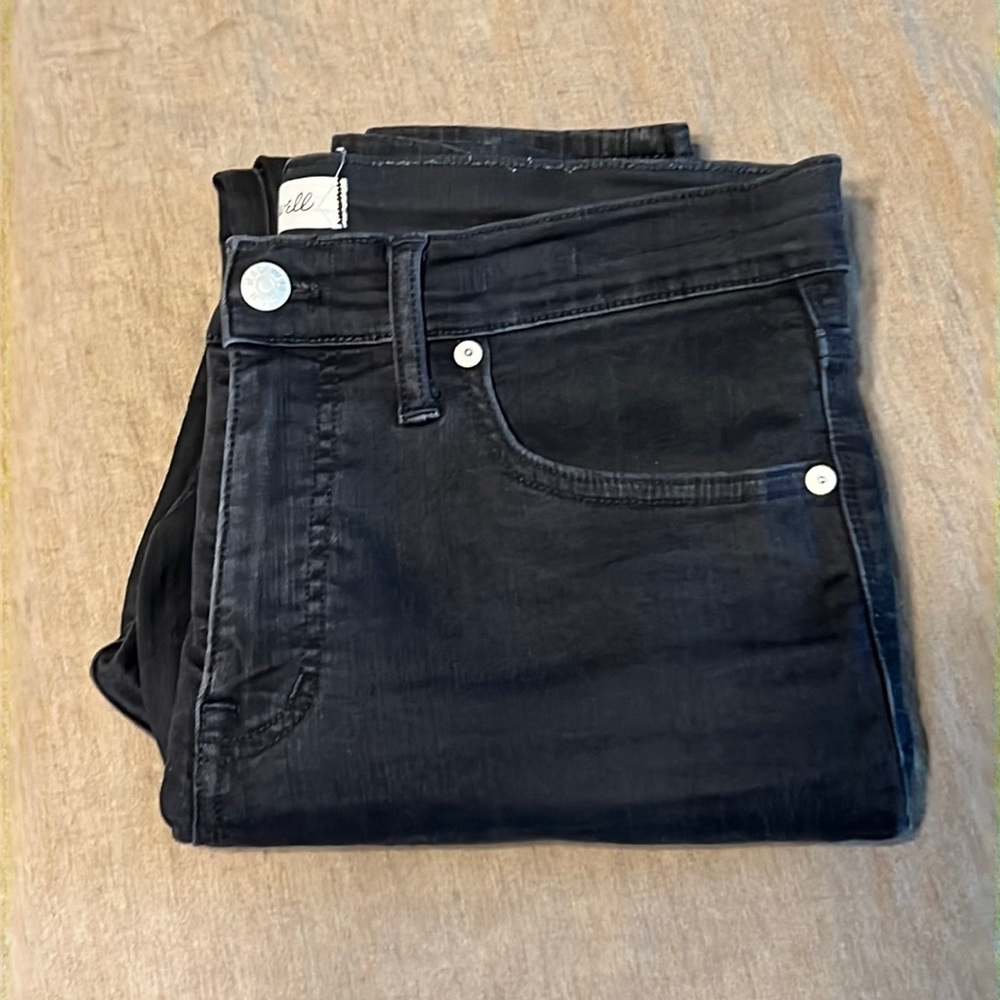 Madewell black 9” high rise skinny size 29